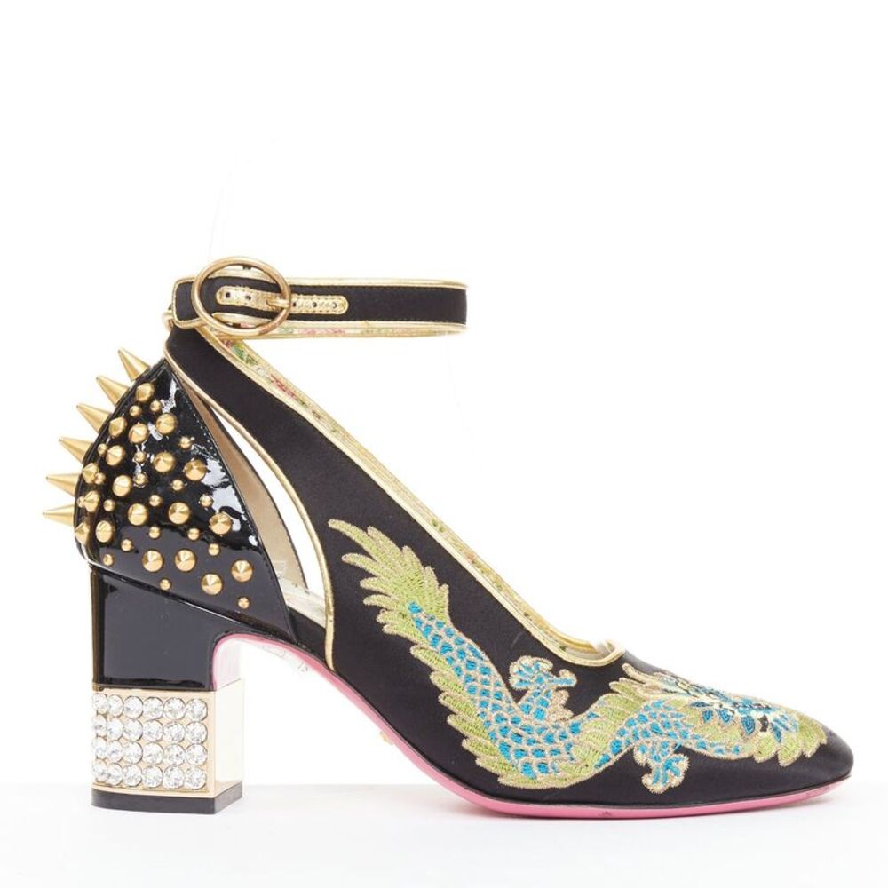GUCCI 2017 Runway Caspar dragon embroidered spike ankle strap pump heels EU36